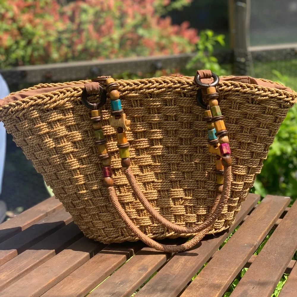 Beautiful Woven Cappelli Bag with 🐈 and Other Decorative Beads